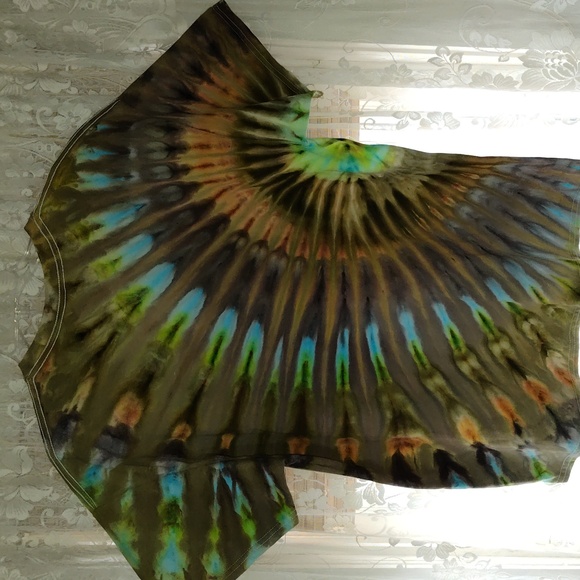 Handmade Tie Dyed Tee (unisex) - Picture 2 of 2